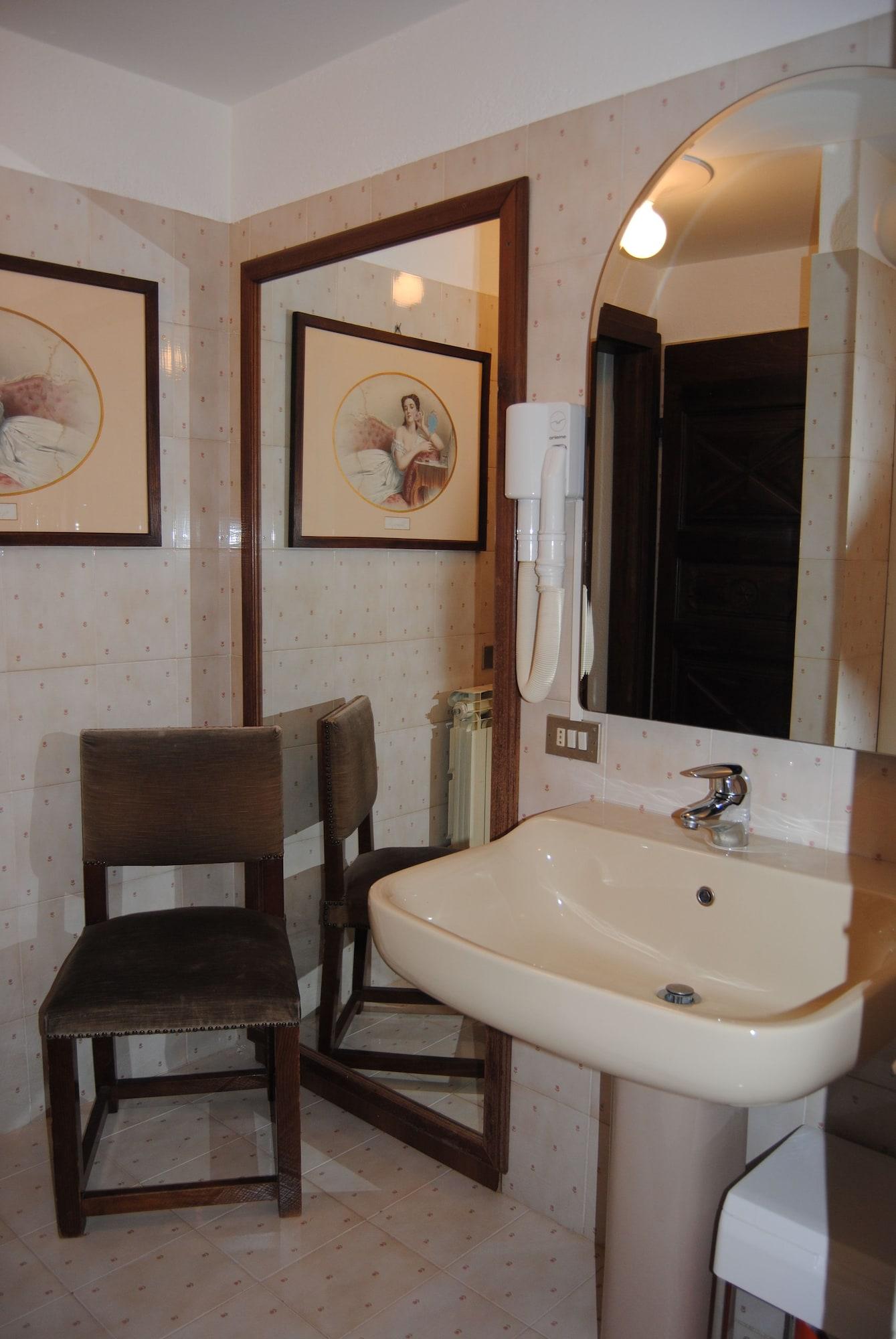 קורמאיור Hotel Del Viale מראה חיצוני תמונה