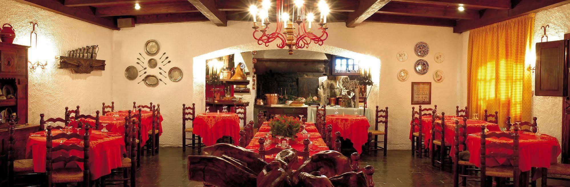 קורמאיור Hotel Del Viale מראה חיצוני תמונה